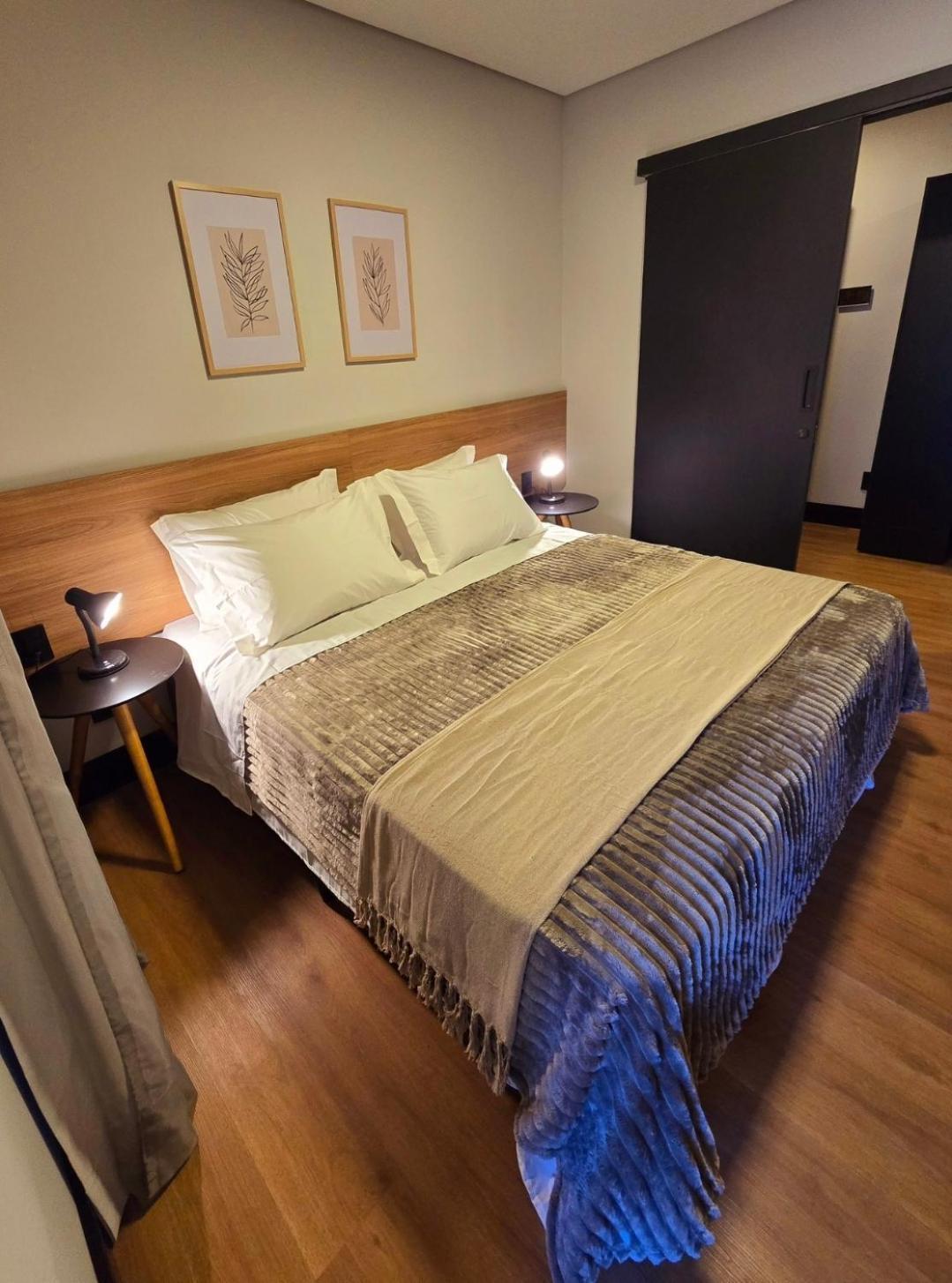Tribeca 12 Apartment *